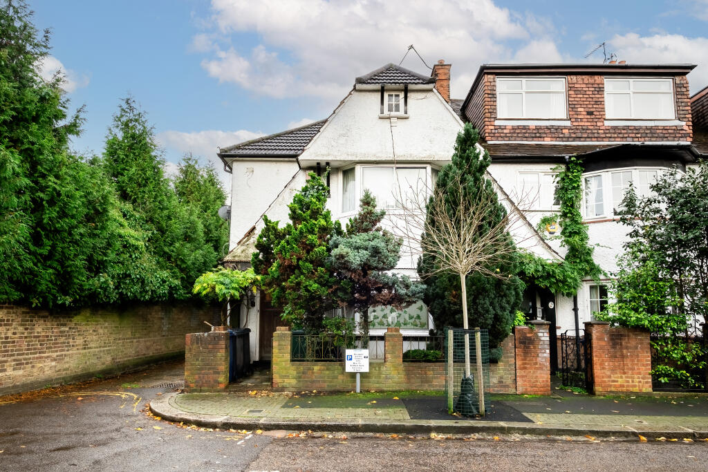 Aspen Bridging has stepped-in to ensure completion of a foreign developer’s project in Golden Green with an £855,000 multi-use Refurbishment facility.